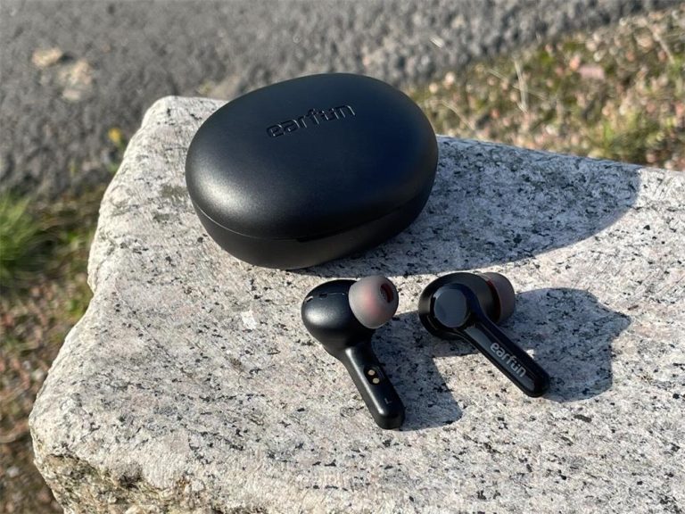 The Best True Wireless Earbuds for Phone Calls